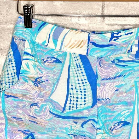 Lilly Pulitzer Scalloped Dahlia Shorts SZ Small Light Lilac Verbena Aboat Time - Picture 4 of 13